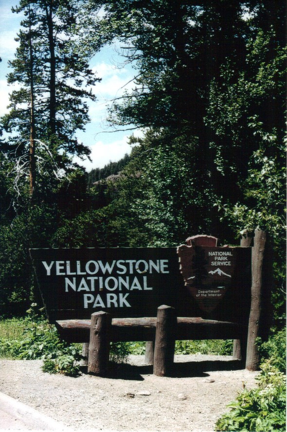 Yellowstone National Park entrance sign