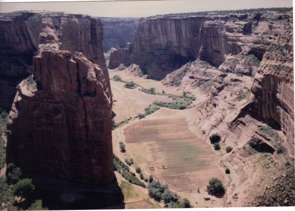 Canyon del Muerto and Canyon de Chelly