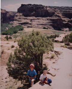 Canyon de Chelly - no shade on the trail