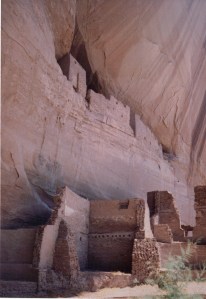 Canyon de Chelly - White House ruins vertical