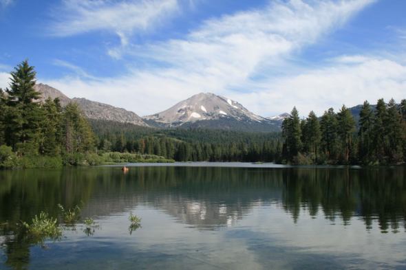 Lassen Park - Manzanita Lake with boat